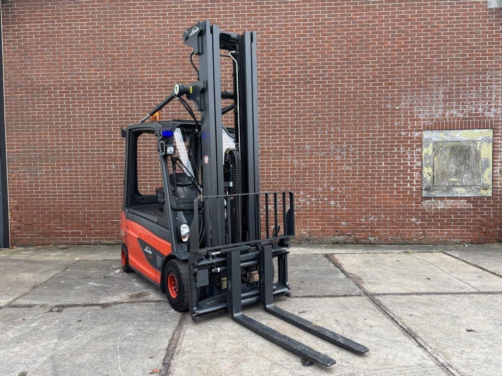 Linde E30L-01 Elektrostapler