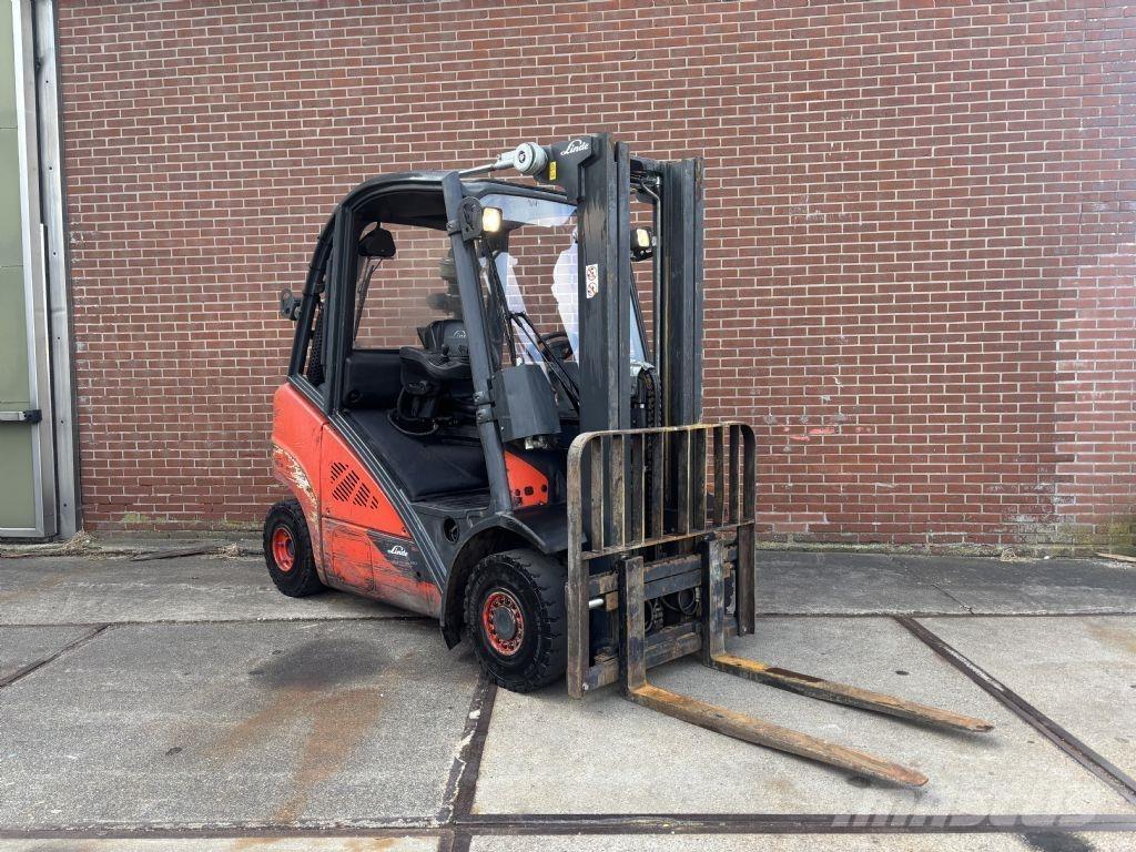 Linde H25D-02 Dieselstapler