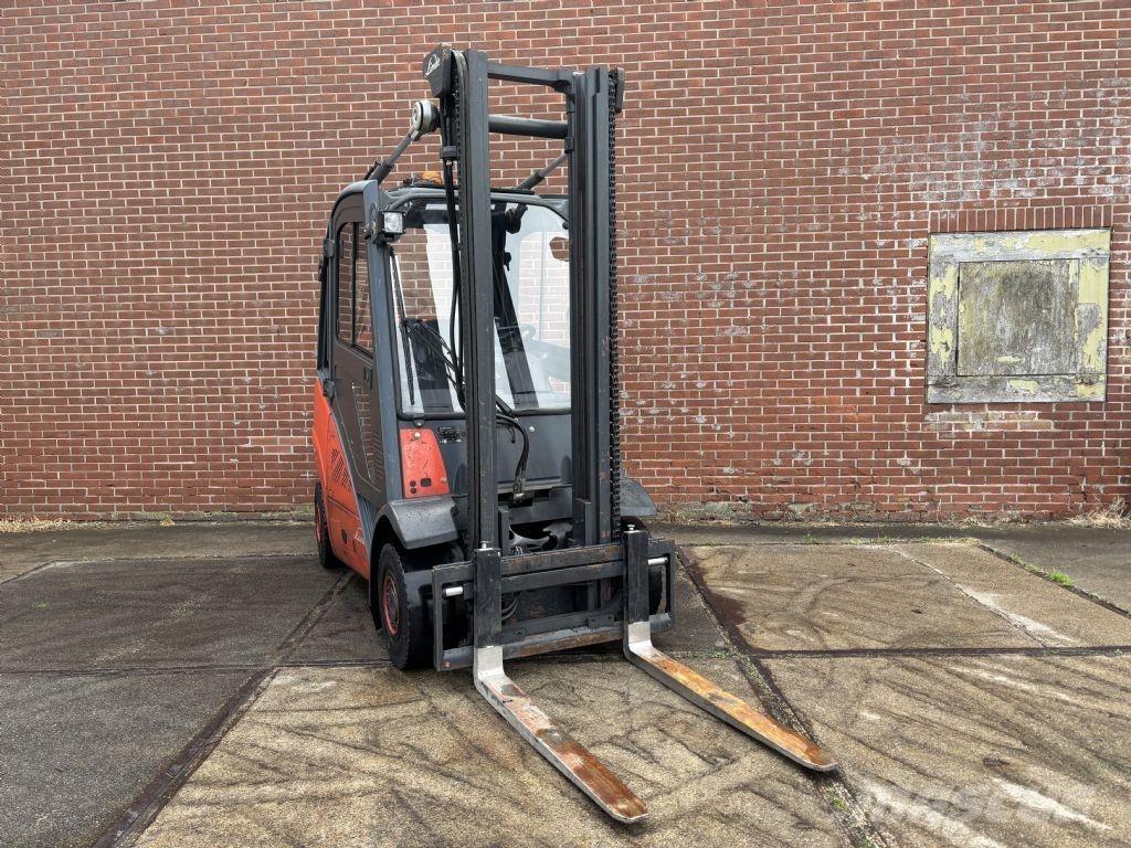 Linde H25T-01 Gasstapler