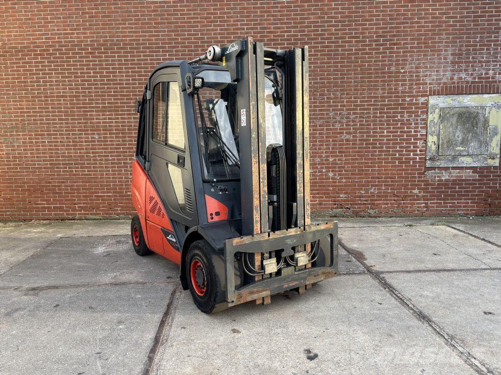 Linde H30D-02 Dieselstapler