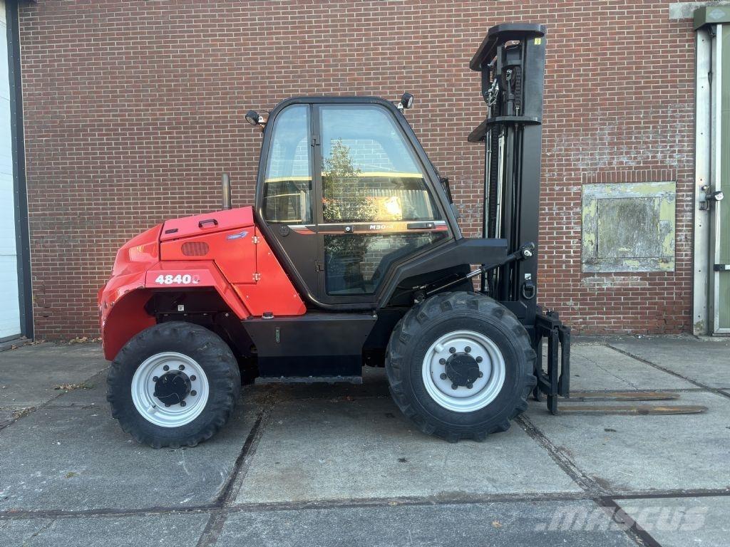 Manitou M30-4 Geländestapler