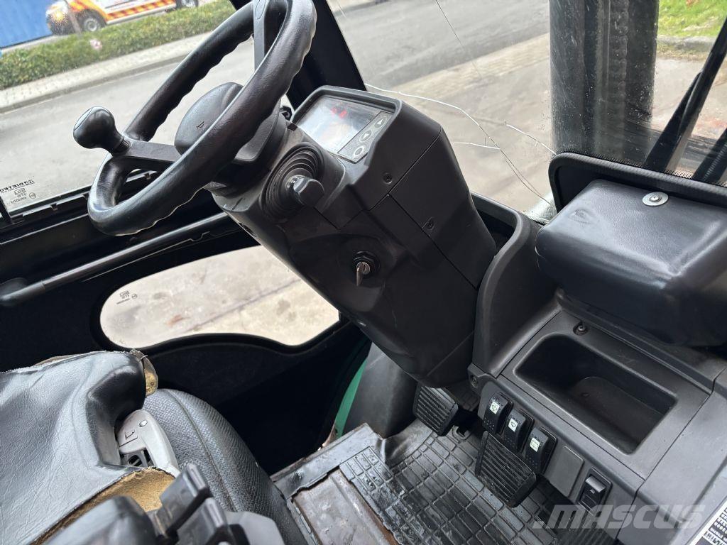 Mitsubishi FD25NT Dieselstapler