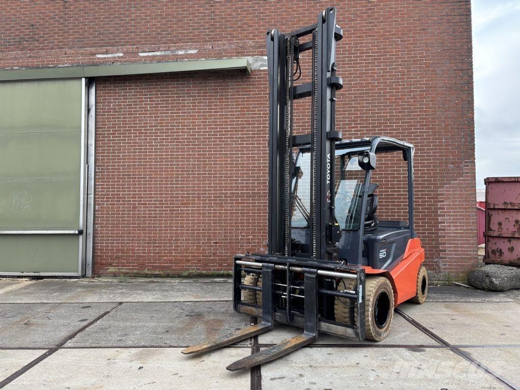 Toyota 8FBMT50 Elektrostapler