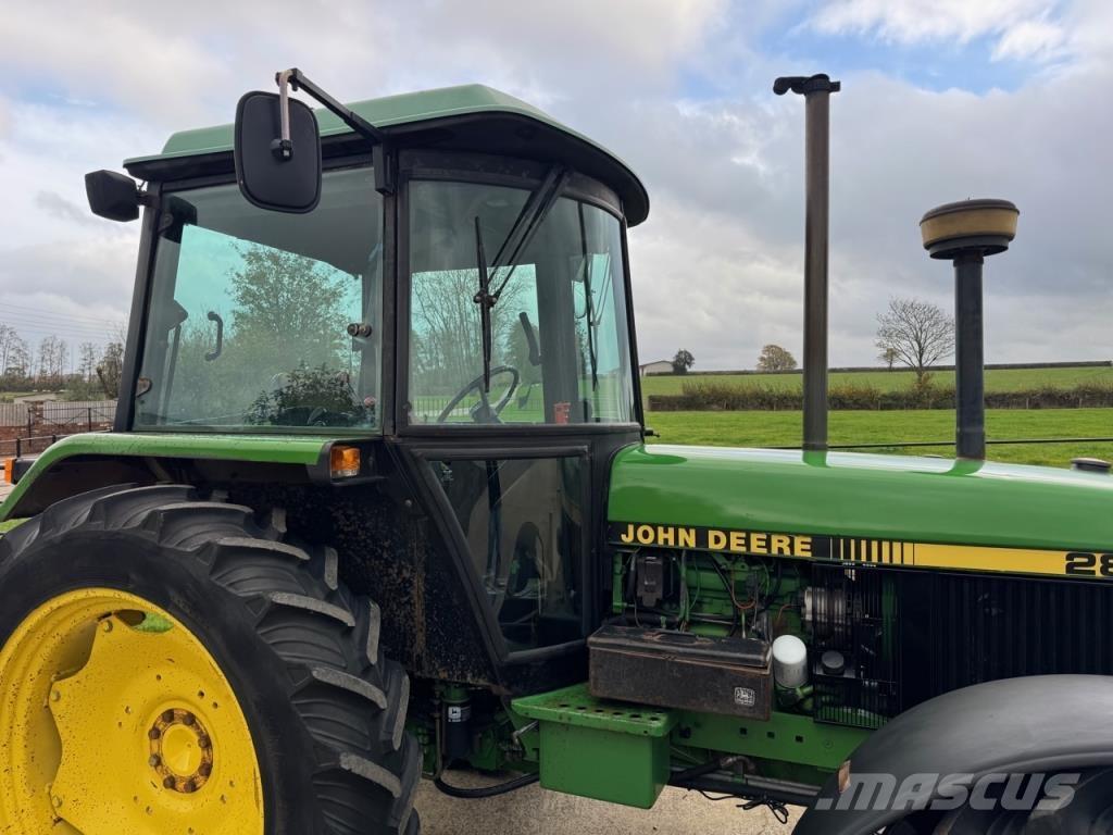 John Deere 2850 Traktoren