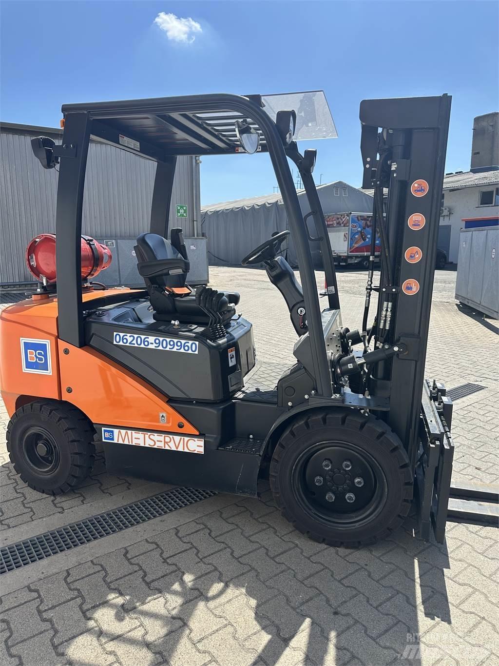 Doosan G30P-7 Sonstige Baumaschinen