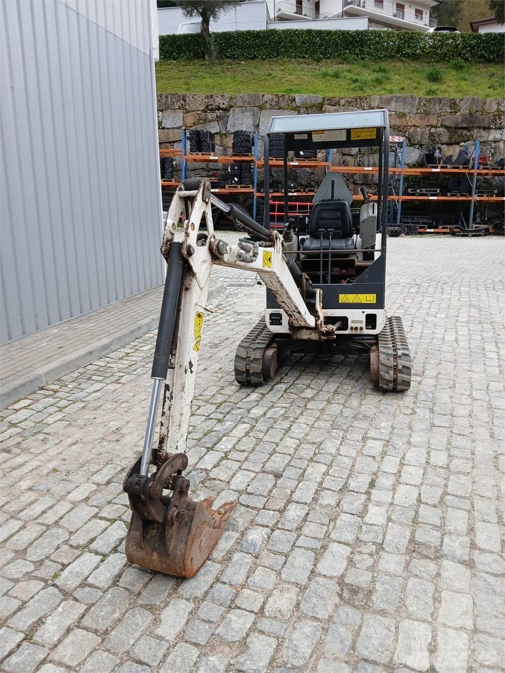 Bobcat 323 Minibagger < 7t