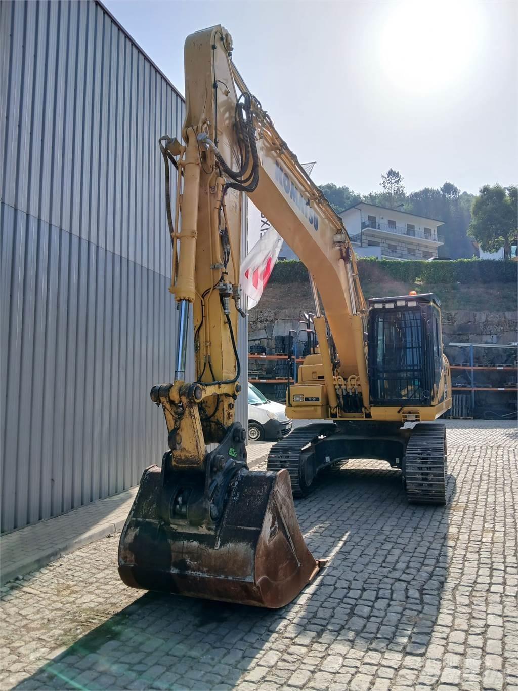 Komatsu PC210NLC-11 Raupenbagger