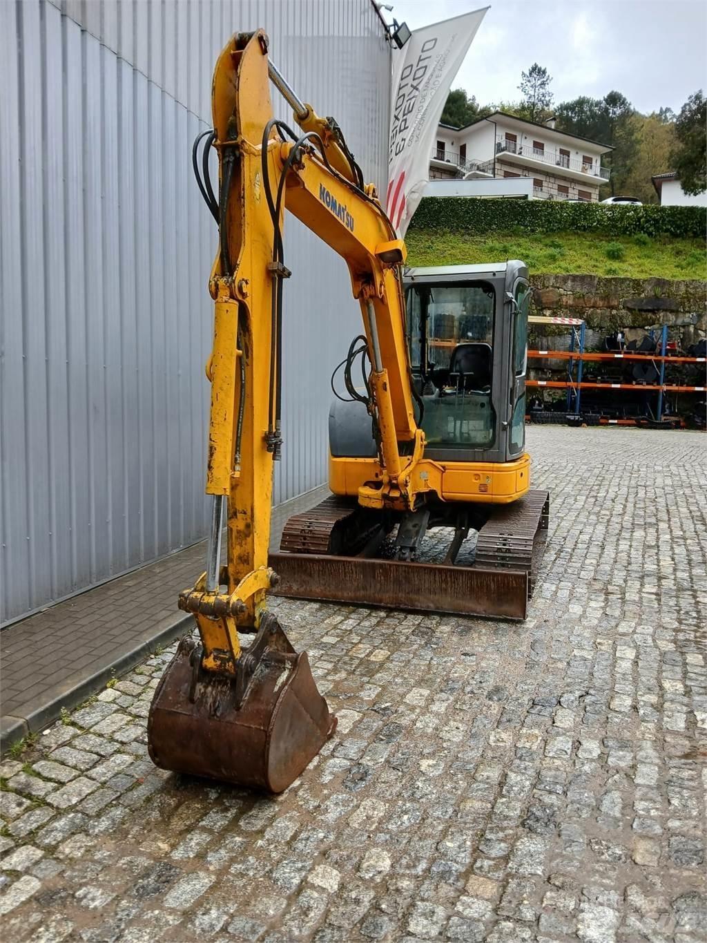 Komatsu PC50MR-2 Minibagger < 7t