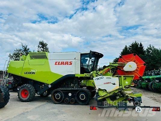 CLAAS LEXION 750 Mähdrescher