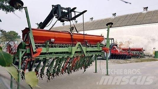 Kuhn LOGISEM 4000 Drillmaschinen