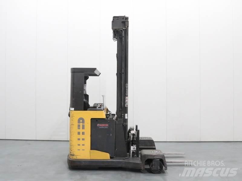Atlet UFS200 DTFV RG 755 Vierwegestapler