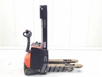 BT SWE100 Handgeführter Palettenstapler