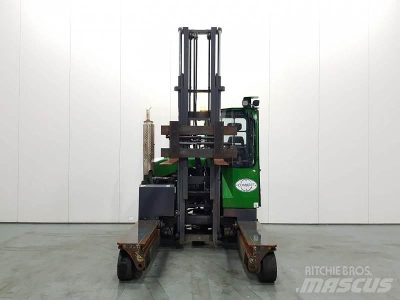 Combilift C3000 Vierwegestapler