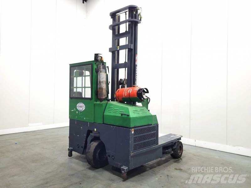 Combilift C4000 Vierwegestapler
