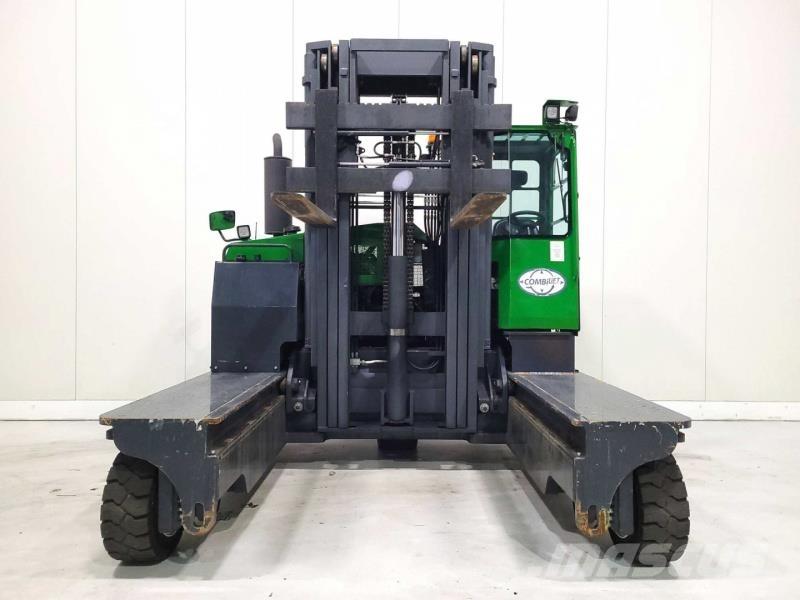 Combilift C8000 GAS Vierwegestapler
