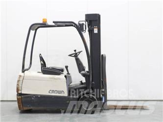 Crown SC3018 Andere Gabelstapler