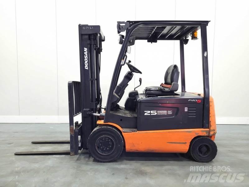 Doosan B25X-5 Elektrostapler