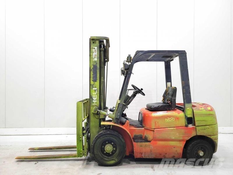 Heli HFD25 Dieselstapler