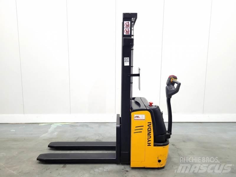 Hyundai 10ES Handgeführter Palettenstapler