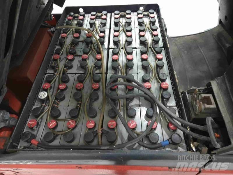 Linde E25-01 Elektrostapler