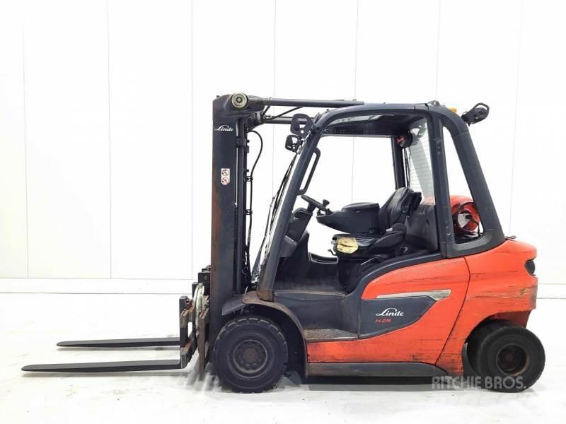 Linde H25T-01 Gasstapler
