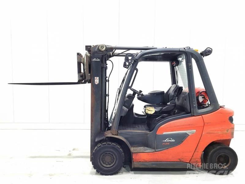 Linde H25T-01 Gasstapler