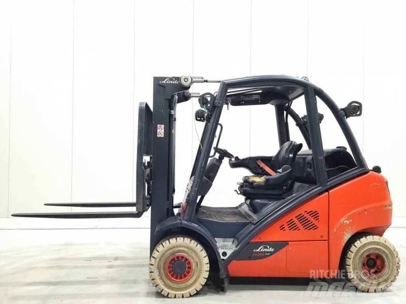 Linde H25T-02 Gasstapler