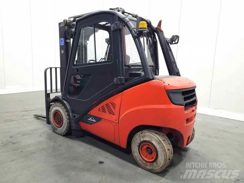 Linde H30D-02 393 Dieselstapler