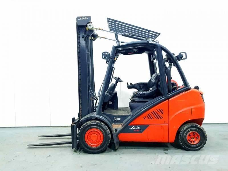 Linde H30T - 02 Gasstapler