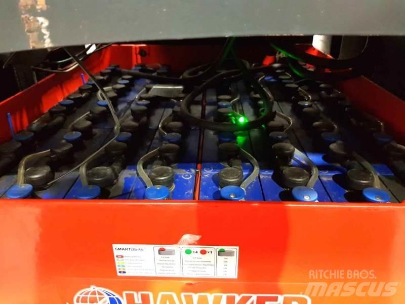 Linde K 011 Schmalgangstapler