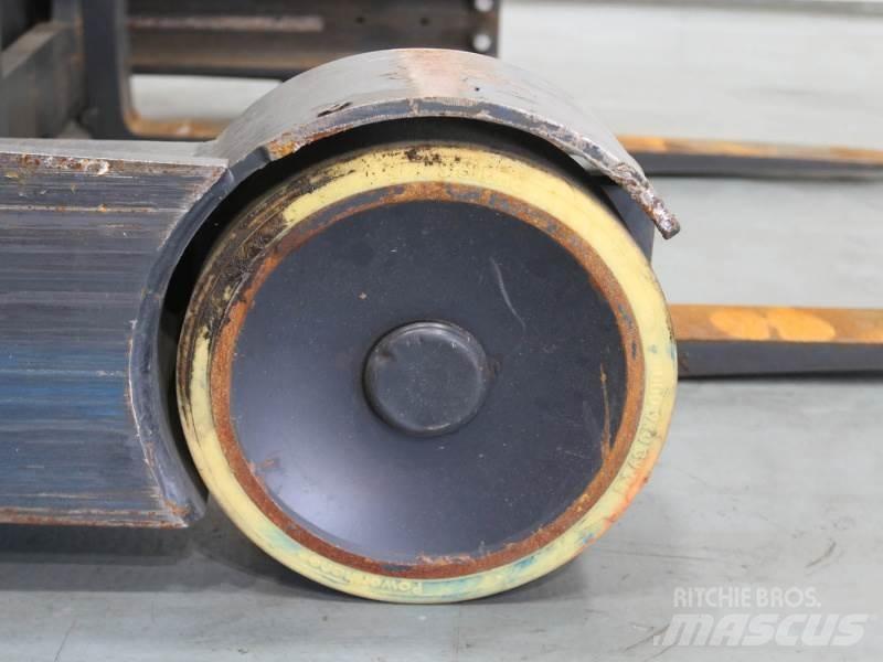 Linde R14-01 1120 Schubmaststapler