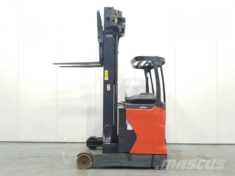 Linde R14HD-01 1120 Schubmaststapler