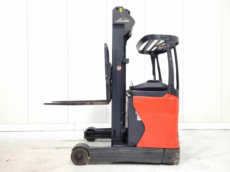 Linde R16-01 Schubmaststapler