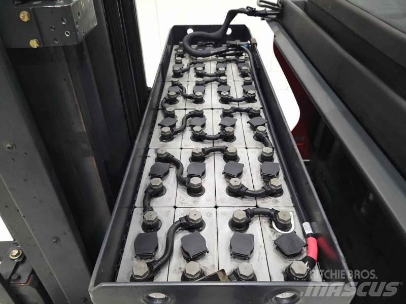 Linde R16-01 1120 Schubmaststapler