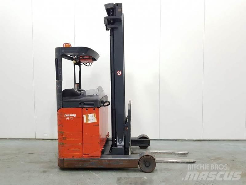 Linde R16 PYROBAN Schubmaststapler