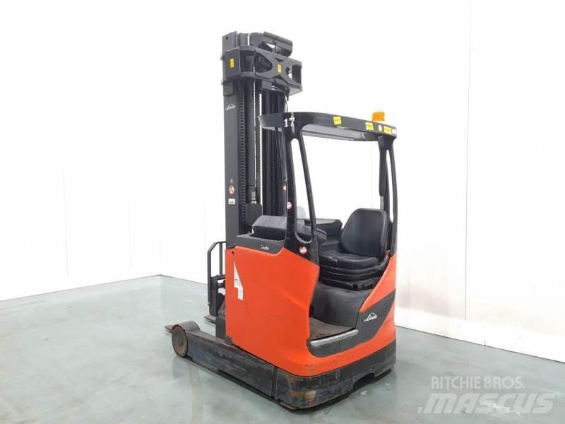 Linde R16HD-01 1120 Schubmaststapler