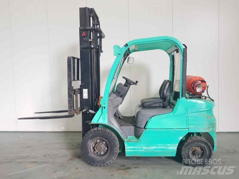 Mitsubishi FG25N Gasstapler