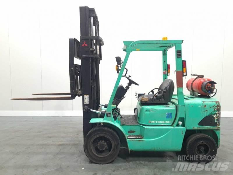 Mitsubishi FG35K Gasstapler