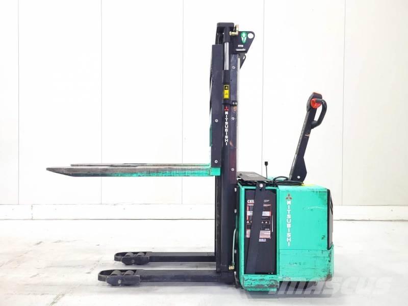 Mitsubishi SB12P Handgeführter Palettenstapler