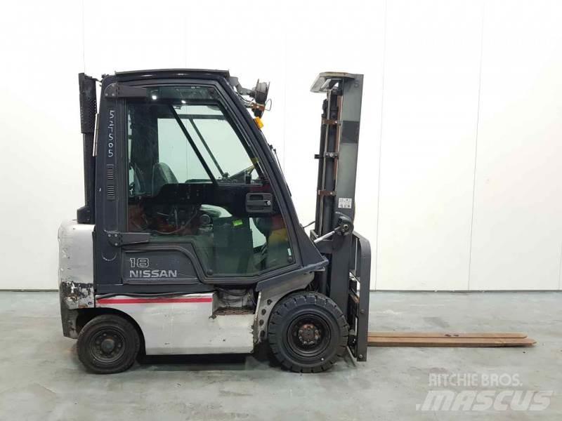 Nissan FD18 Dieselstapler
