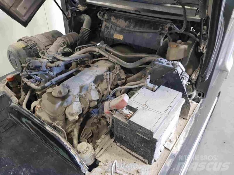 Nissan U1D272520 Gasstapler