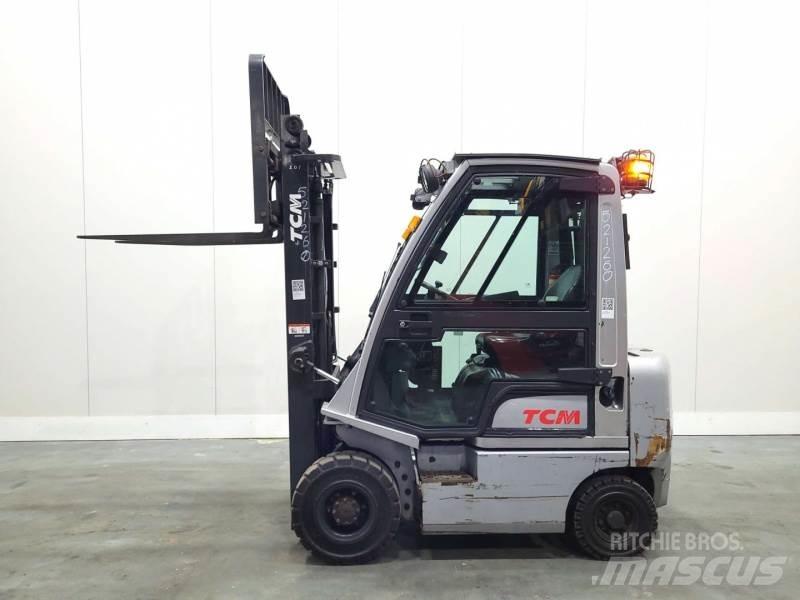 TCM Y1D1A18H Dieselstapler
