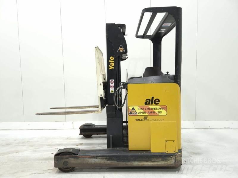 Yale MR14 Schubmaststapler