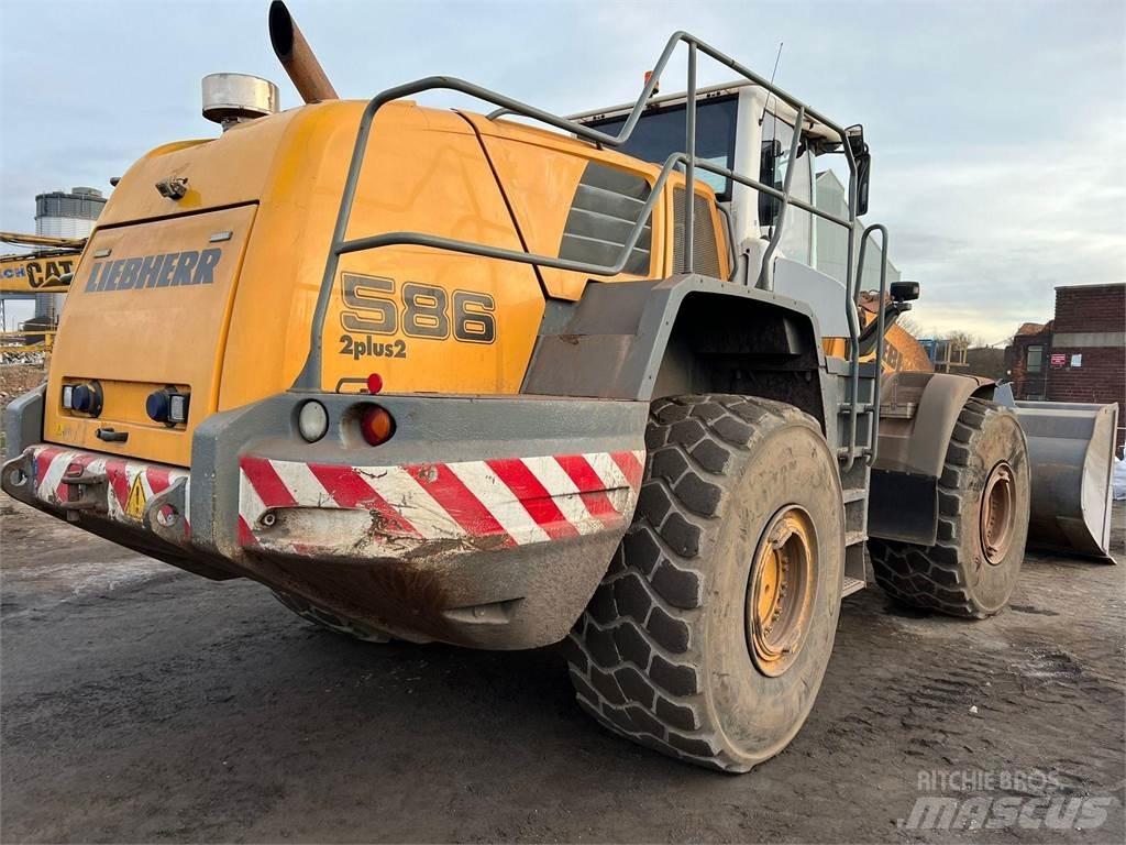 Liebherr L586 Radlader