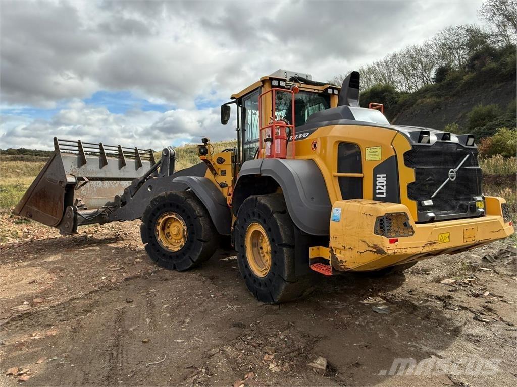 Volvo L120H Radlader
