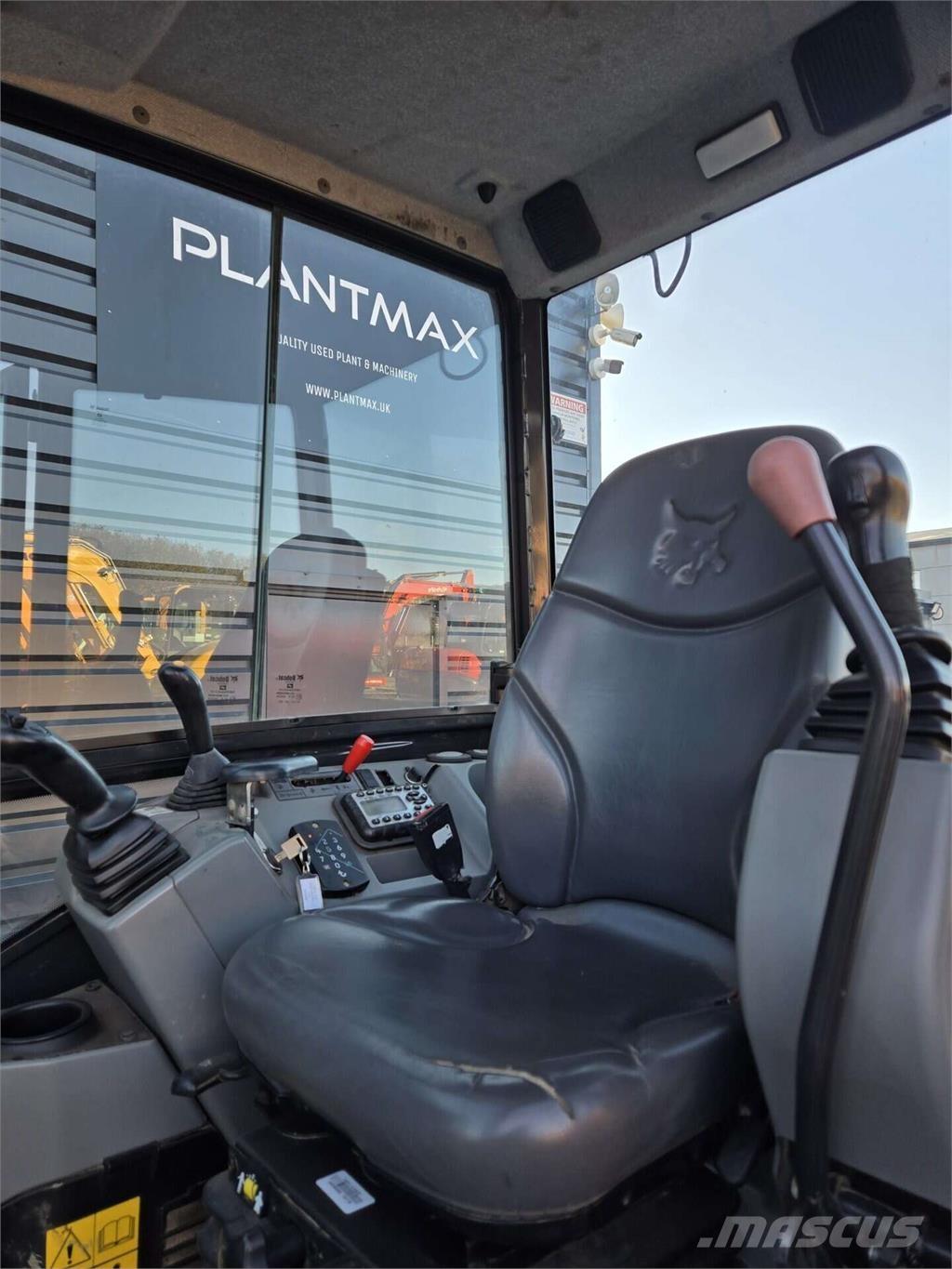 Bobcat E27 Minibagger < 7t