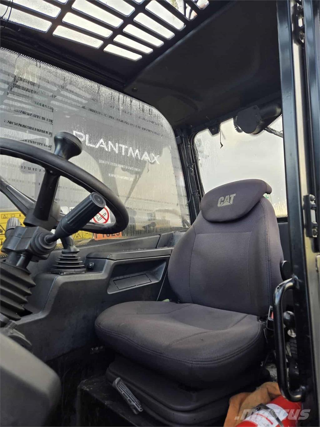 CAT TH417 Teleskoplader