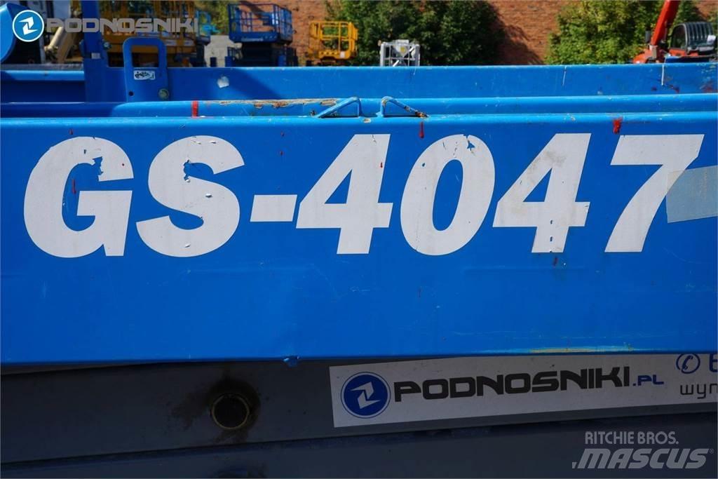 Genie 4047 Scheren-Arbeitsbühnen