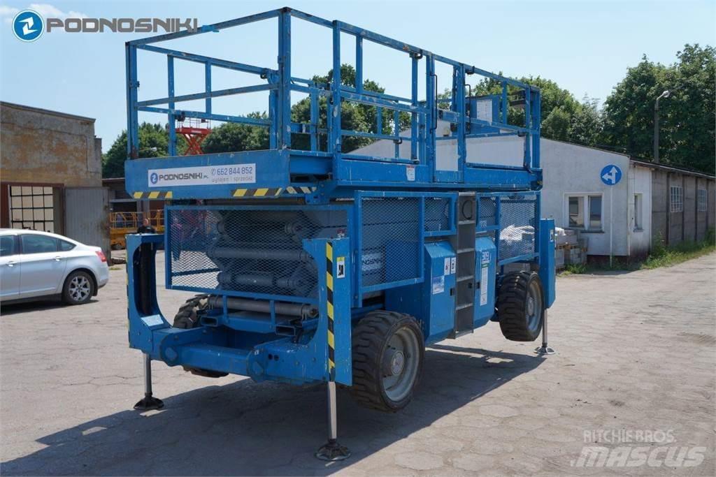 Genie 4390 RT Scheren-Arbeitsbühnen