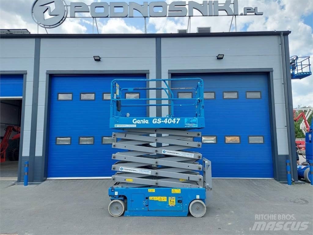 Genie GS-4047 Scheren-Arbeitsbühnen